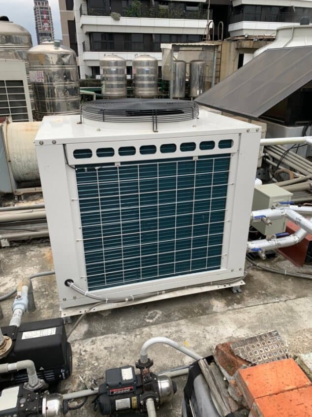 全勝熱泵西門町許AN-32CAE熱泵熱水器安裝實例 — 專業施工實績